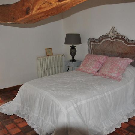 Bed and Breakfast Les Guenins Gien Exterior foto