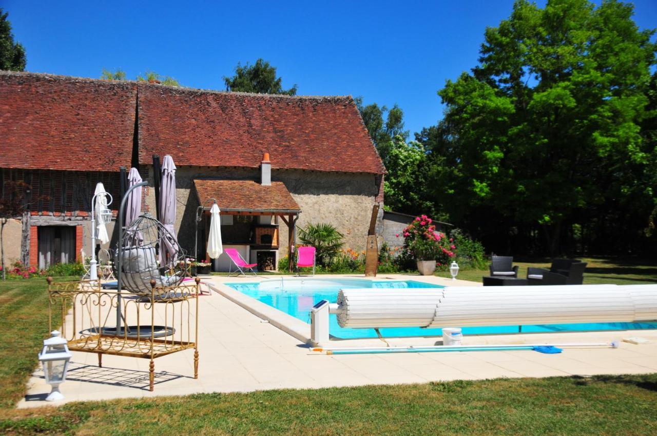 Bed and Breakfast Les Guenins Gien Exterior foto